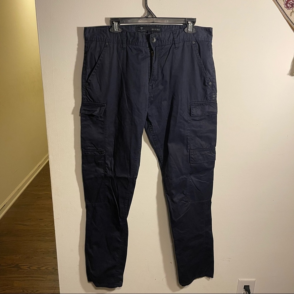 GUESS SLIM TAPERED PANT